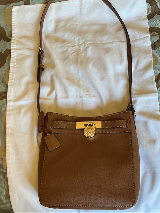 Michael Kors Handbags - Michael Kors Light Brown Hamilton Leather Crossbody Bag